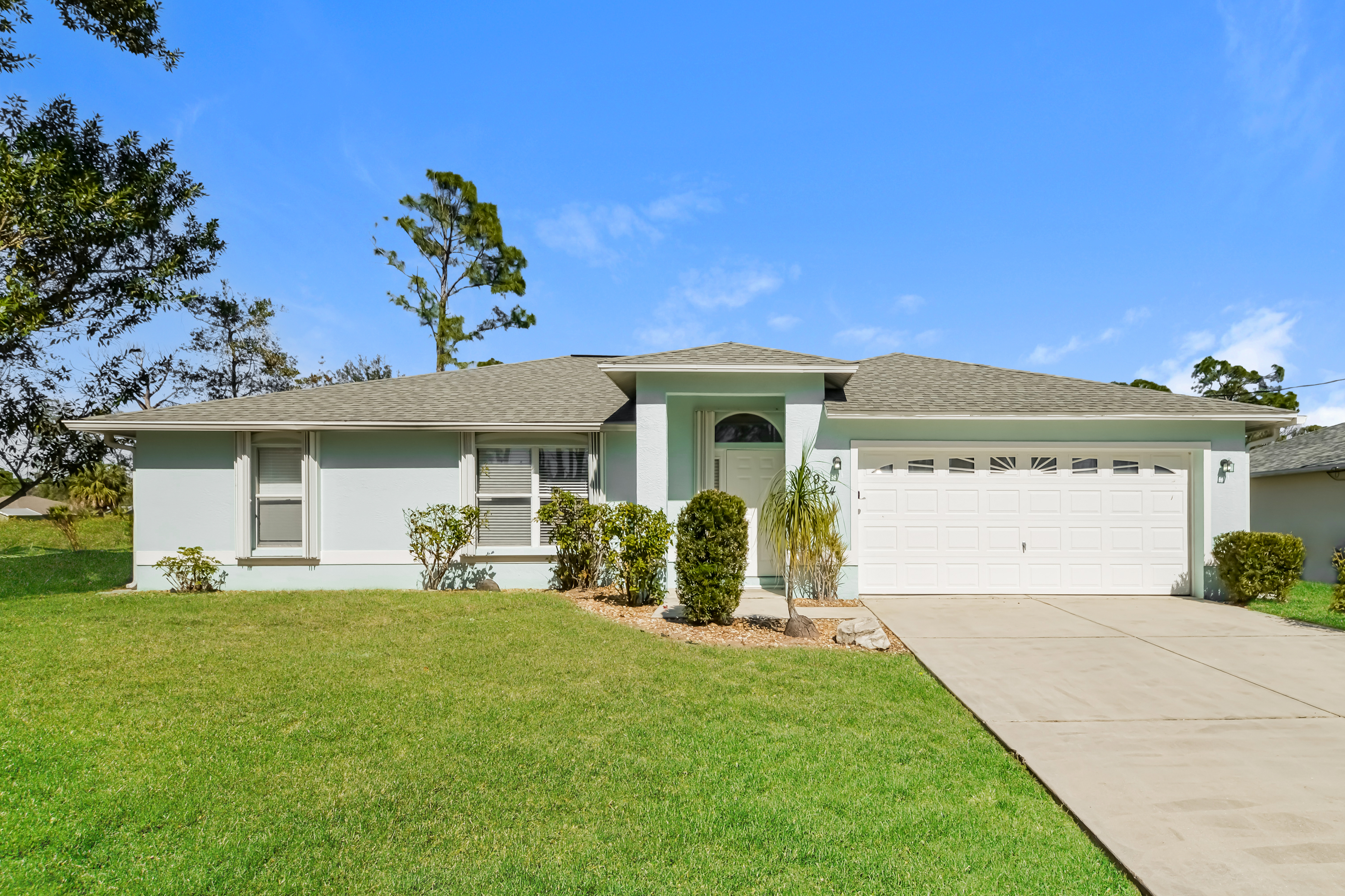 2934 Wyola Ave North Port, FL 34286